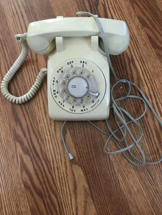 Vintage Itt Cream Color Rotary Dial Mid Century Desk Phone Telephone