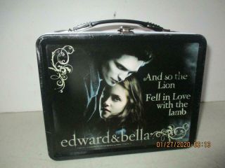 Vtg Neca Twilight Edward & Bella Metal Lunch Box With Thermos & Badge
