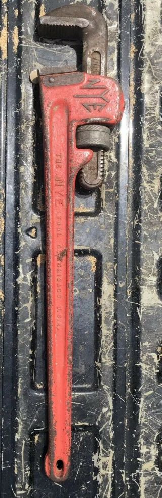 Vintage Nye Tool Co.  Heavy Duty 24 " Pipe Wrench - Chicago,  Ill.  Usa
