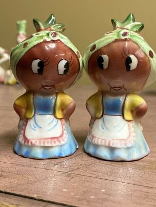 Vintage Anthropomorphic Onion Salt And Pepper Shakers Japan