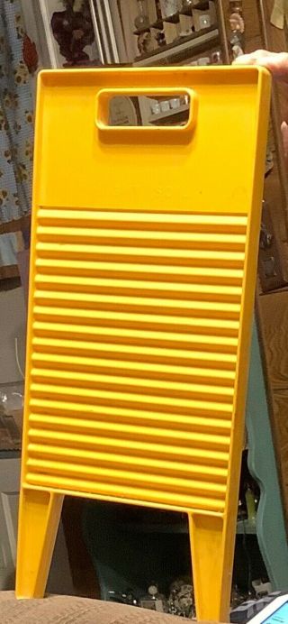 Fesco Vintage Yellow Washboard 1970 