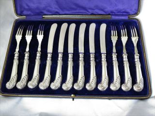 12 Piece Silver Fruit Cutlery Set - Sheffield 1914 Ornate Pistol Grip - Cased