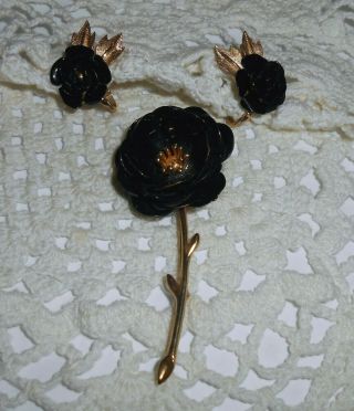 Vintage Trifari Signed Black Enamel Flower Brooch Pin & Earrings Gold - Tone A271