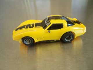 Vintage Tyco Ho Chevy Corvette Slot Car Yellow 2 Magnum 440 W/ Mirrors