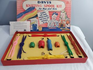 Vintage Davis Knitting Kit For Beginners.