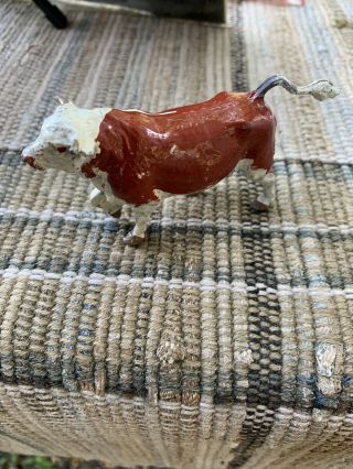 Vintage Pre - War Britains Toy Farm Figure Brown & White Lead Bull Tail Up Engla