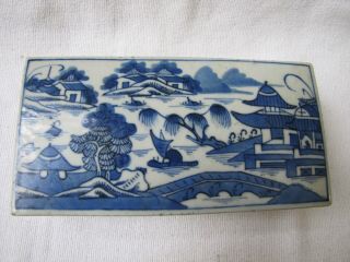 Antique Chinese Blue On White Porcelain Trinket Box