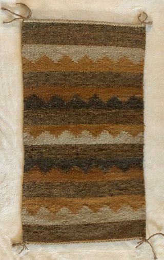 ANTIQUE NAVAJO SADDLE BLANKET Native American INDIAN WEAVING RUG 17.  5x32 Inches 2