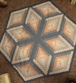 Vintage Hexagon Pattern Quilt Top/crafting