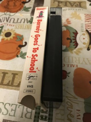 Barney Goes To School Sing Along VHS Video Tape 1990 Vintage 3