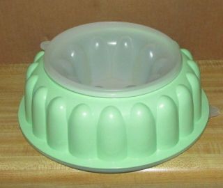 Vintage Tupperware Jel - Ring Mold Complete 3 - Piece Set Green Base Clear Seal