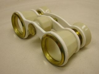 Vintage Cream Color Porcelain Opera Glasses Binoculars 2,  5 X 24 - 60 3 3/4 " X 2 "