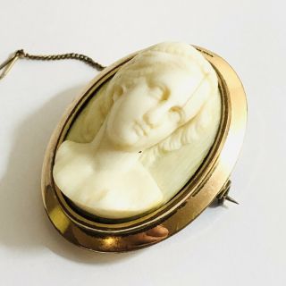 Antique Rolled Gold Hand Carved Cameo Locket Back Picture Brooch