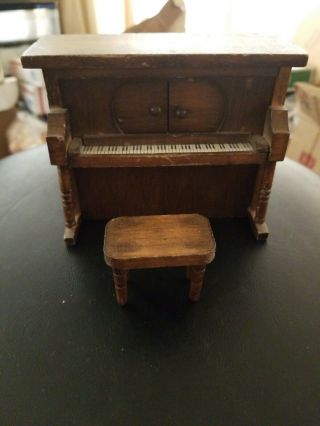 Vintage Wooden Player Piano Dollhouse Miniature Music Box Plays