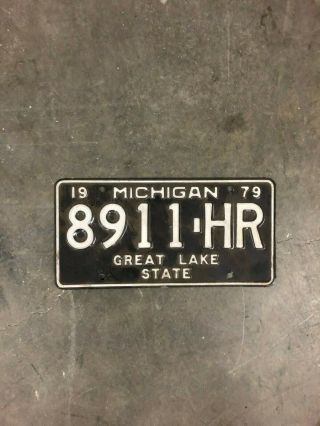 1979 Vintage Michigan License Plate 8911 - Hr