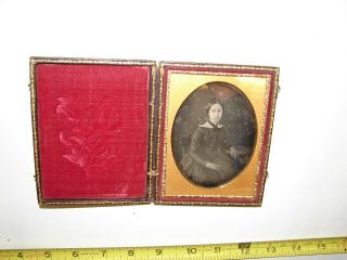 Antique 1/4 Plate Daguerreotype Photo Young Women With Book Full Case