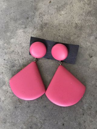 Vintage 80s 1980s Bright Pink Teardrop Dangle Large Wooden Statement Earrings