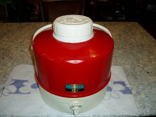 Vintage Thermos Red White Metal 1 Gallon Thermos Cooler Jug Water With Cup