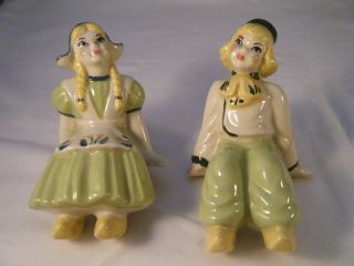Vintage Ceramic Art Studios Dutch Girl & Boy Shelf Sitters
