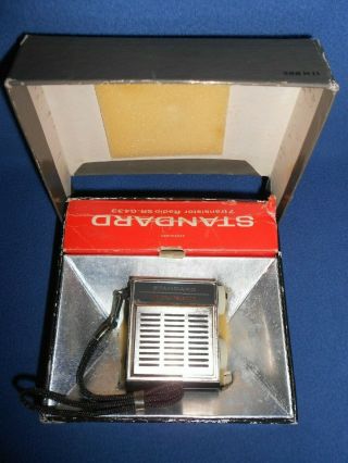 Vtg.  Japan Standard 7 Transistor Miniature Micro Radio Sr G433,  & Box