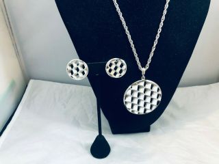 Vtg.  Crown Trifari Demi Brushed Silver Tone 3 - D Necklace/earrings