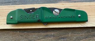 Vintage Singer Needle Threader And Seam Ripper - No.  121634 - Sewing Tool