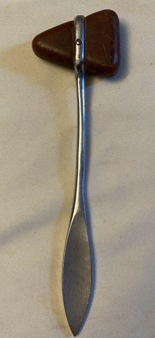 Vintage Medical Doctor’s Knee Reflex Hammer Tool 7.  75” Long