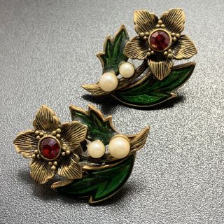 Avon Vintage Clip Earrings 1.  2” Enameled Flowers Garnet Crystal Rhinestones Lot4