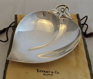 Antique Tiffany & Co.  Makers Sterling Silver Large Footed Leaf Dish & Dust Pouch