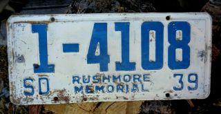 Vintage 1939 South Dakota Mt.  Rushmore Memorial License Plate Tag Old