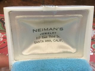 Vintage Newman’s Jewelry CA Ring Presentation Box White & Clear Color Floral Top 3