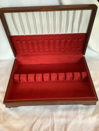 Vintage Oneida Wooden Silverware Flatware Chest Box Tarnish Proof Red Interior