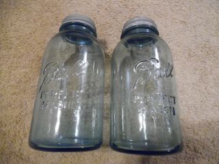 Set Of 2 Vintage Half Gallon Blue Glass Ball Mason Canning Fruit Jars Zinc Lids