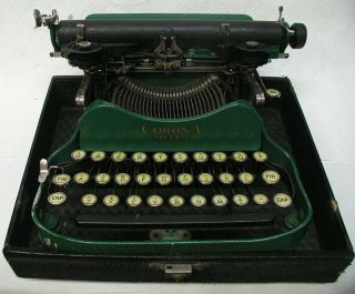 Antique Green Colored Corona Folding Portable Typewriter W/ Case