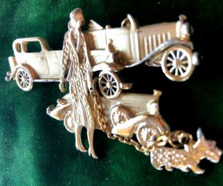 Brooch Pin Woman w/ Dog on Chain & Classic Cars Gold Tone Finish Vintage d2 3