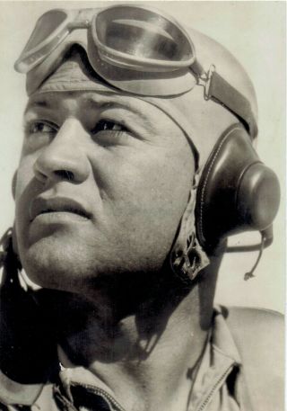 1945 Vintage Photo Ww2 Us Marine Pilot Ace Pappy Boyington Poses In Flying Gear