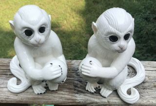 Rare White Italian porcelain ceramic Capuchin monkeys holding ball ELVIS PRESLEY 2