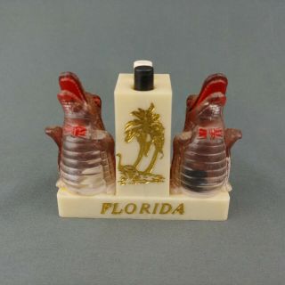 Vintage Florida Alligator Salt And Pepper Shakers Push Button Souvenir Kitsch
