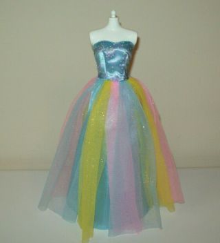 Vintage Barbie Princess Ball Gown Dress D541