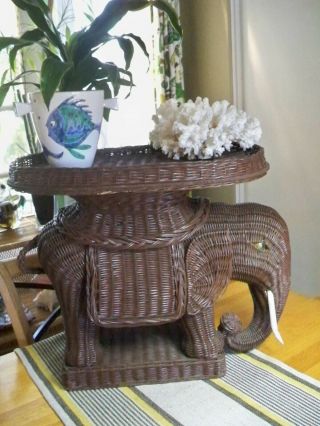 Vintage Brown Wicker Elephant Accent Table Plant Stand w Removable Tray 2