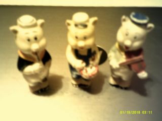 Vintage Walt Disney Three Little Pigs Ceramic 3.  5 Inch Japan