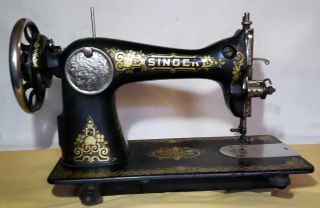 Vintage Antique 1900s Singer Cast Iron Industrial Sewing Machine Head Only