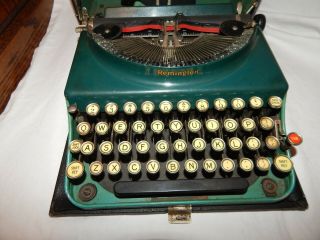 Antique Remington No.  3 Typewriter & Portable Case Green Color 100