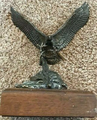 Wally Shoop - Bronze Eagle Flying Landing - Limited Edition 220/2500,  Signed
