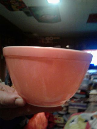 Vintage Pyrex Pink 1 1/2 Pint Round/mixing Bowl 401 Great Color Look