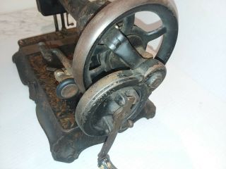 Antique National Hand Crank Sewing Machine Ornate 3
