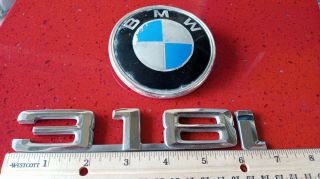 Vintage Bmw Roundel Bmw E30 Car Emblem E28 318 I Oem 5114 - 1872969