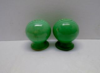 Vintage Fiesta Ware Hlc Green Fiestaware Bulb Round Salt And Pepper Shakers