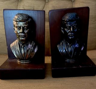 Vintage President John F.  Kennedy Jfk Brass Plated Bust Bookends Mounted On Wood