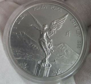 2019 1 oz.  999 Fine Silver Mexican Libertad Antiqued BU coin only 1,  000 minted 2